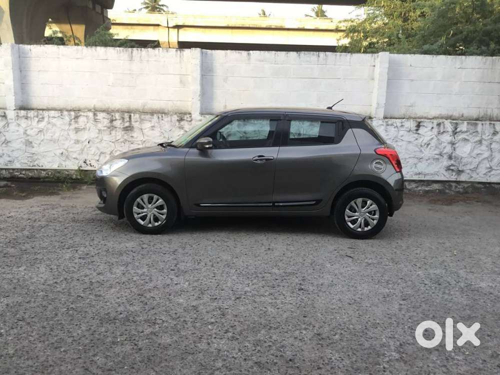 Maruti Suzuki Swift Vxi Abs Bsiv, 2020, Petrol