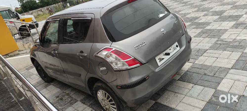 Maruti Suzuki Swift 2016 Petrol Well Maintained