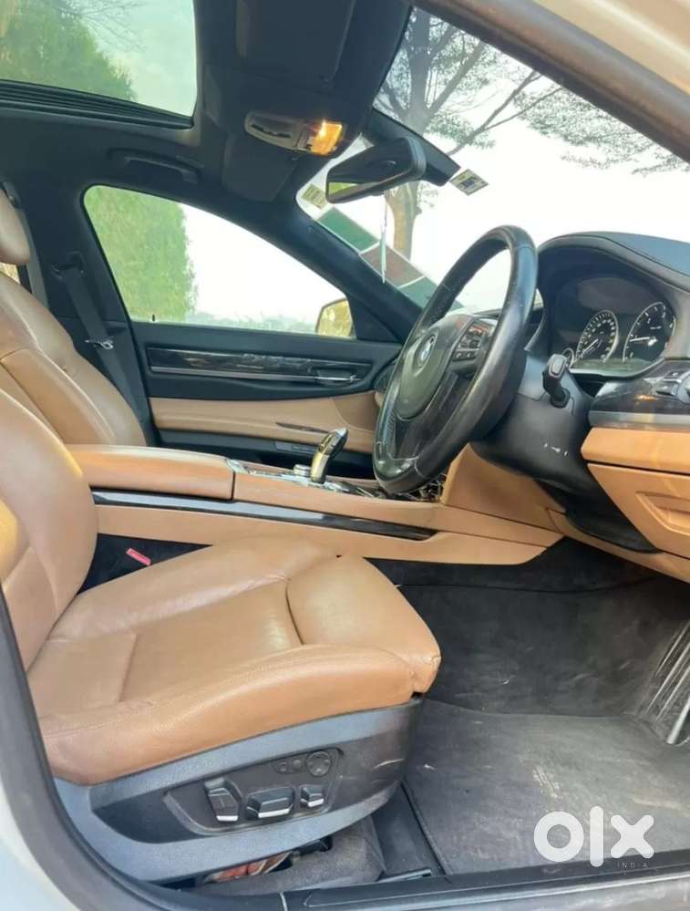 Bmw 7 Series 3.0 730i Sedan, 2011, Petrol