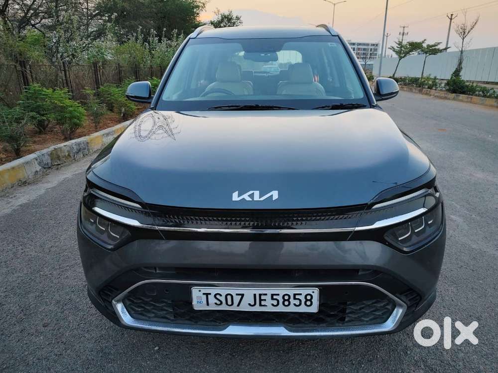 Kia Carens 1.4 Luxury Plus 6 Str, 2022, Diesel