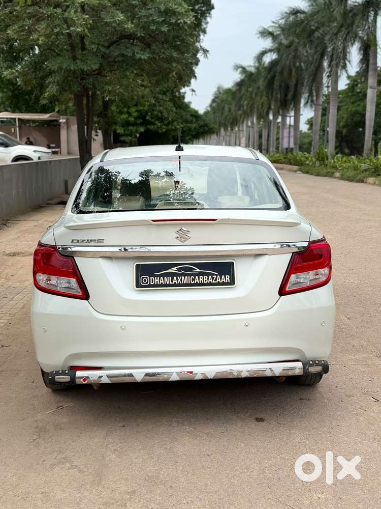 Maruti Suzuki Dzire 1.2 Vxi, 2019, Petrol