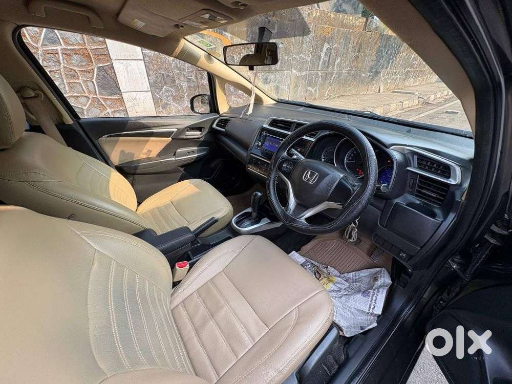 Honda Jazz V Cvt, 2017, Petrol