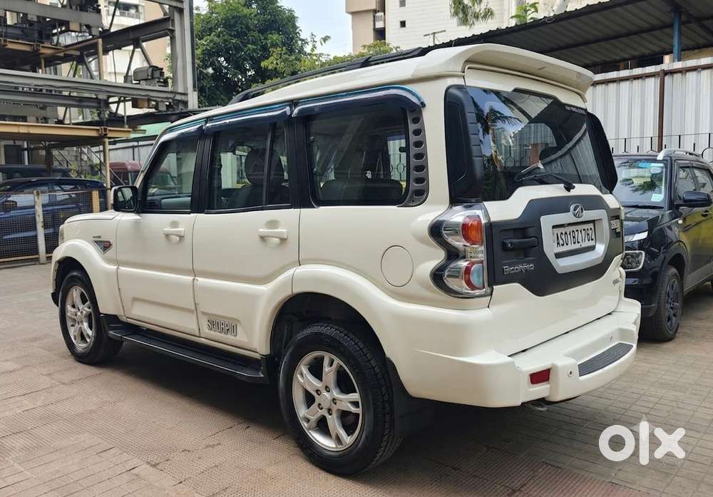 Mahindra Scorpio S10 7 Seater, 2015, Diesel