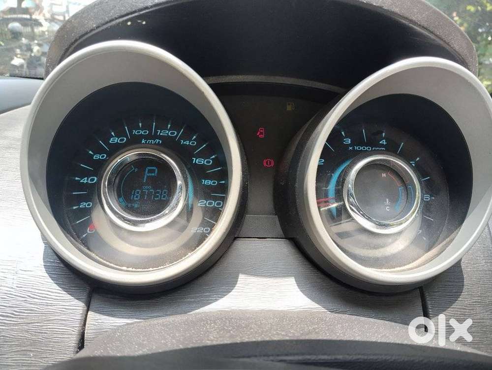 Mahindra Xuv500 At W10 Awd, 2016, Diesel