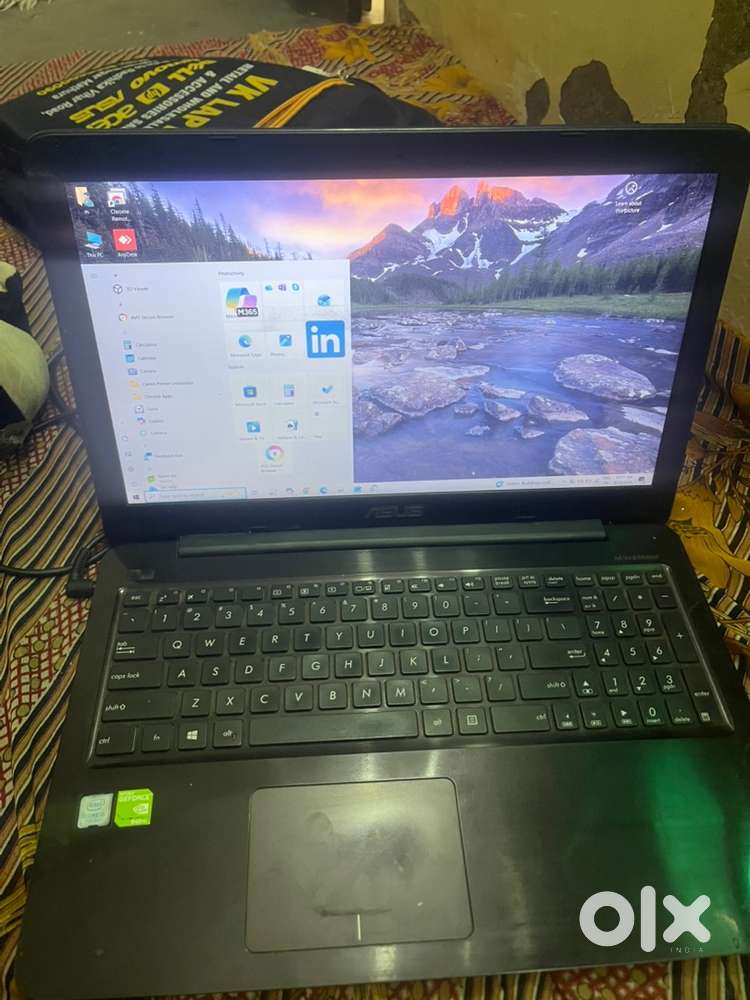 Core i5 2gb nvidia Grafics card 8gb ram 256ssd