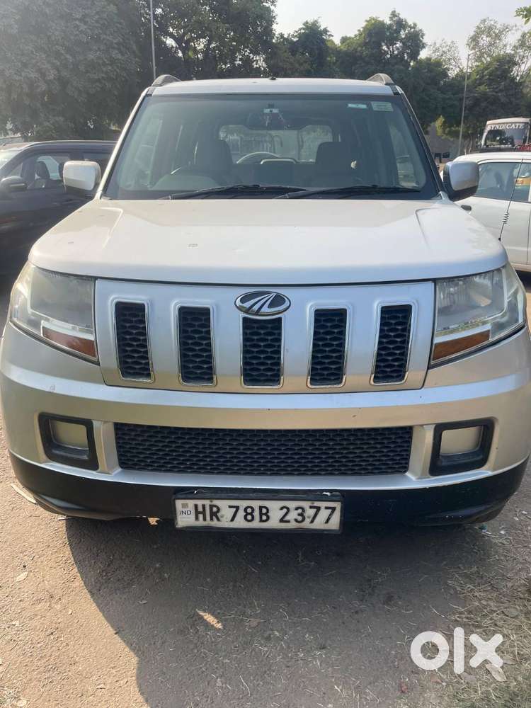 Mahindra Tuv 300 2016