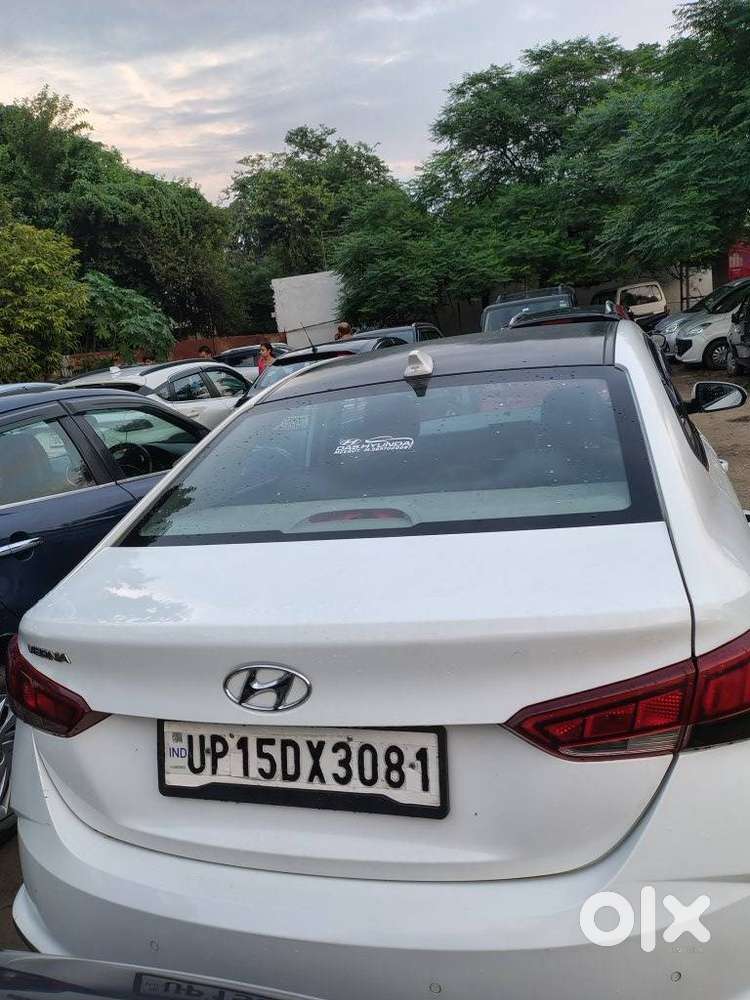 Hyundai Verna 1.5 S Vtvt, 2022, Petrol