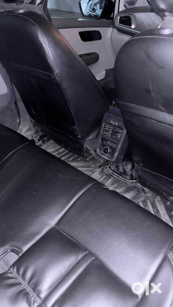 Tata Altroz 2020 Pure Grey Petrol Well Maintained