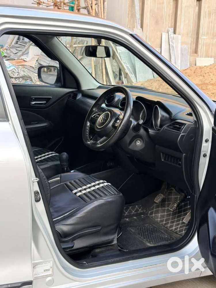 Maruti Suzuki Swift Vxi, 2020, Petrol