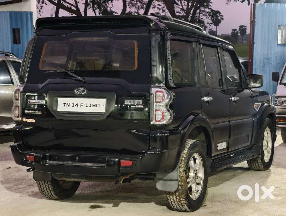 Mahindra Scorpio S10 7 Seater, 2016, Diesel
