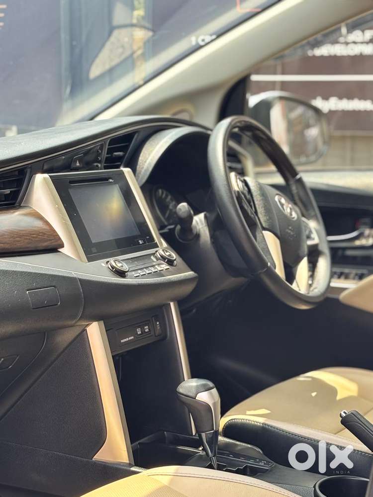 Toyota Innova Crysta 2.8z Automatic, 2019, Diesel