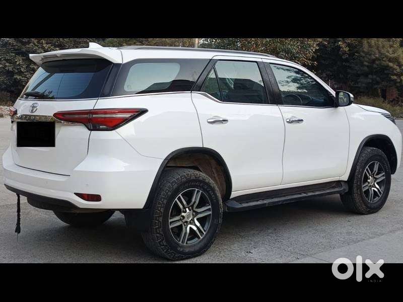 Toyota Fortuner 4x2 Mt 2.8 Diesel, 2023, Diesel