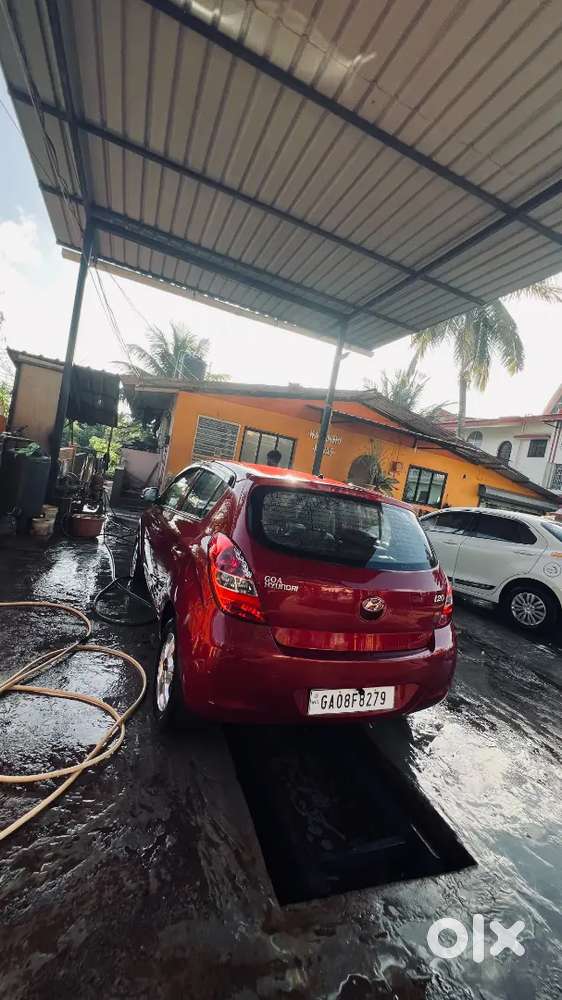 Hyundai I20 Sportz Petrol 2011