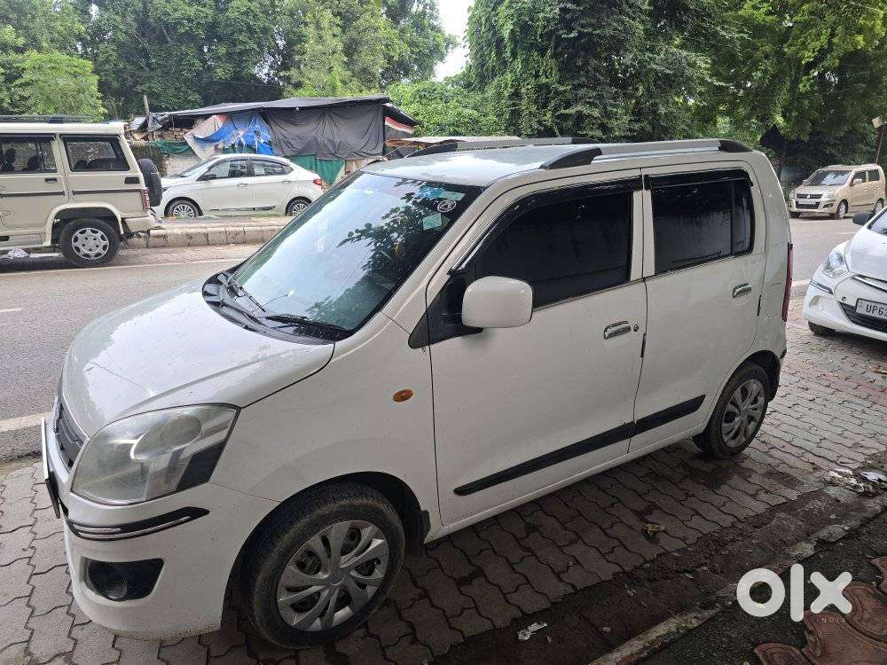 Maruti Suzuki Wagon R Vxi 1.2, 2016, Cng & Hybrids