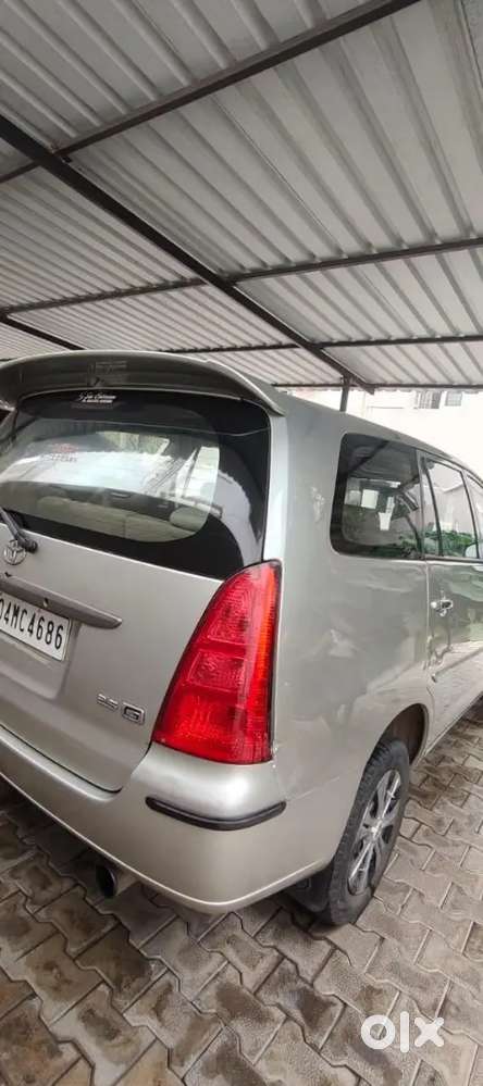 Toyota Innova 2006 Model