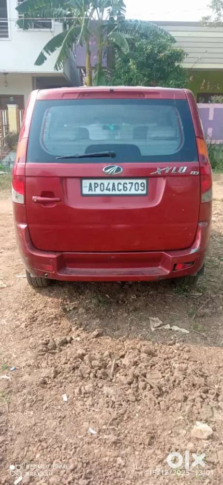 Mahindra Xylo 2010