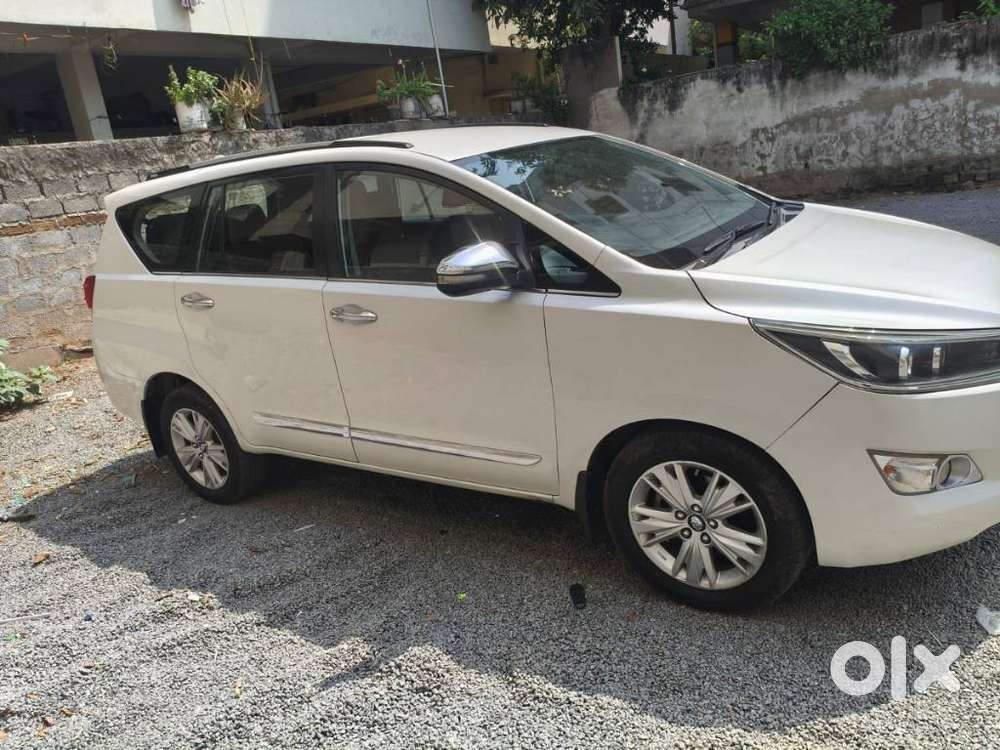 Toyota Innova Crysta 2.8 Z, 2017, Diesel