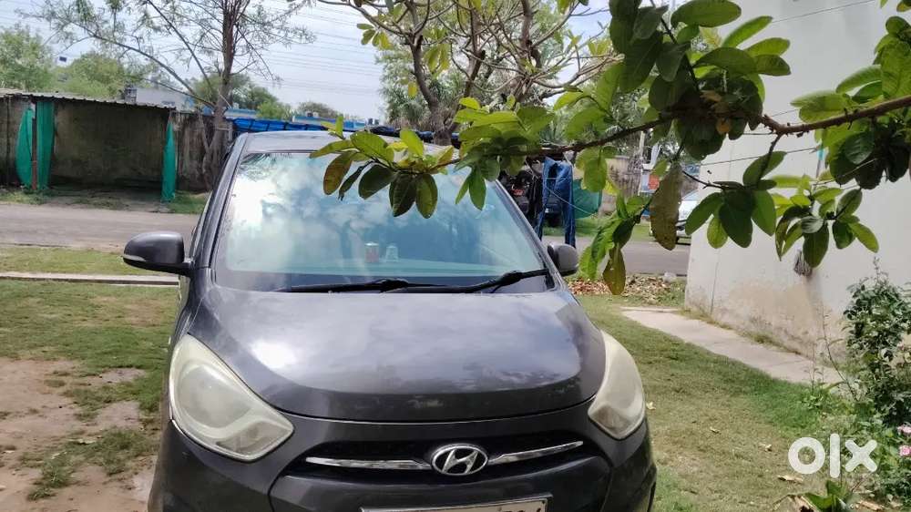 I10 Magna Car