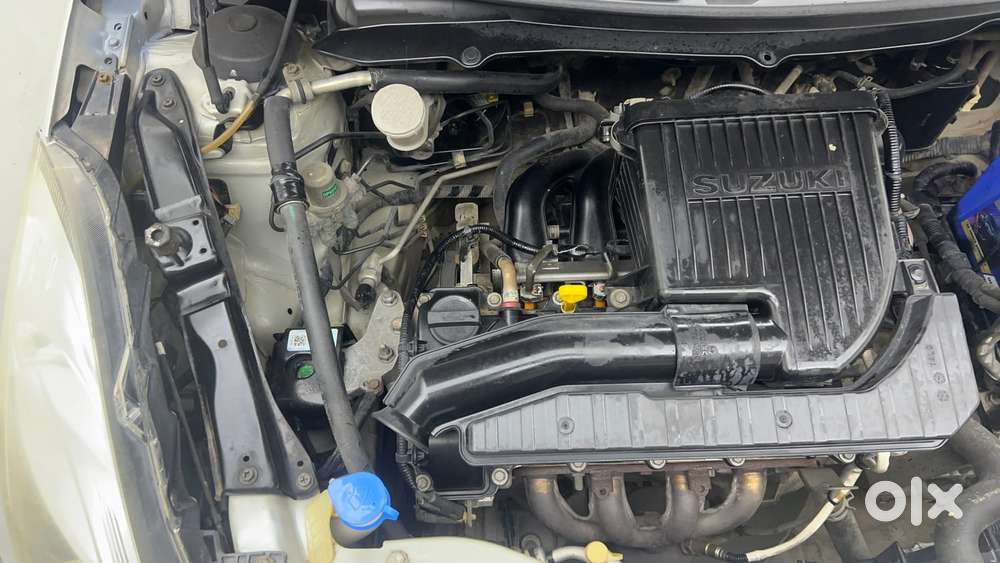 Maruti Suzuki Swift Dzire 1.3 Vxi, 2015, Petrol
