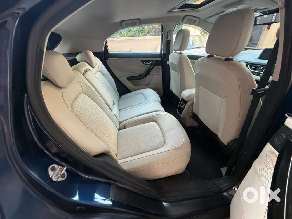 Nexon Xza+ Diesel Top Model In Showroom Condition
