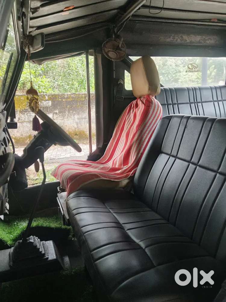 Mahindra Jeep 2003