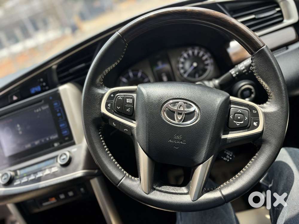 Toyota Innova Crysta 2.8z Automatic, 2019, Diesel