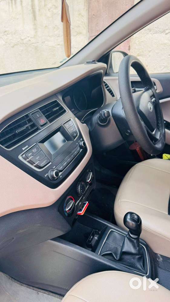 Hyundai I20 Well Maintained  Single Owner  No Accidents