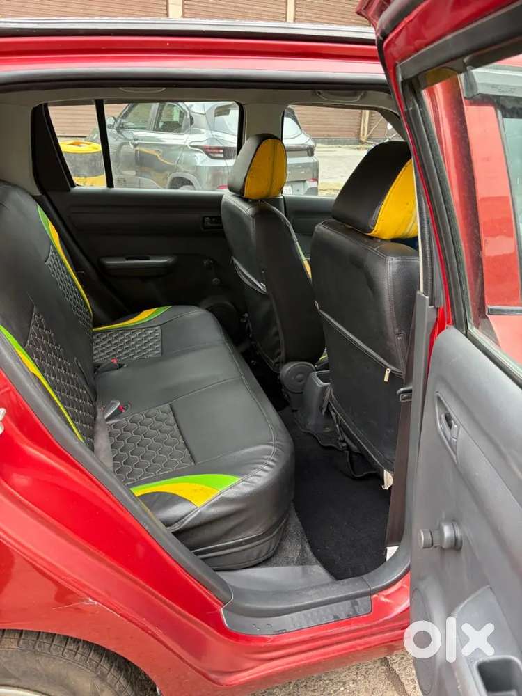 Swift Lxi 2011 Model