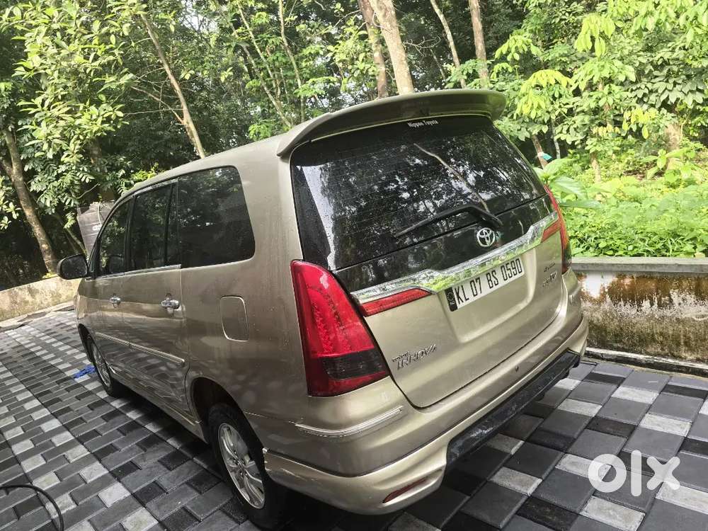 Original Kerala
Full Company Service 
V Option
Well Mainatained