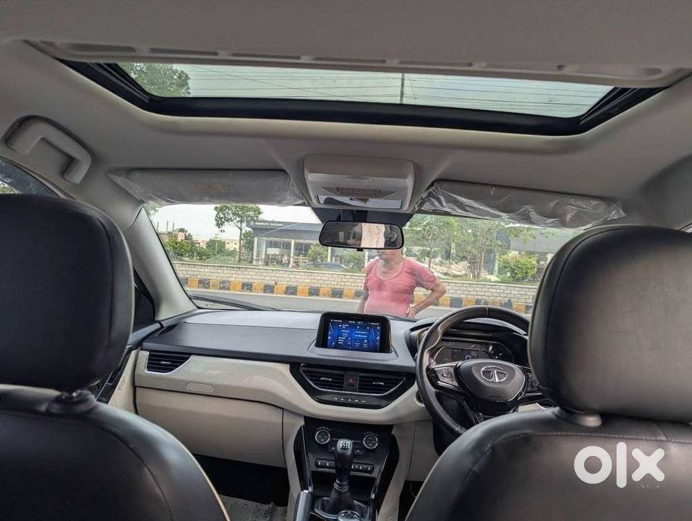 Tata Nexon 1.5 Revotorq Xz Plus (s), 2023, Diesel