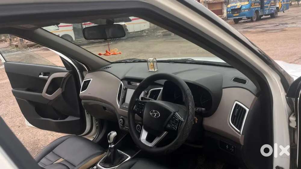 Hyundai Creta 2019 Petrol 180000 Km Driven