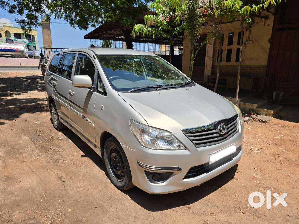 Toyota Innova 2.5 G Diesel 2013  Single Owner  1.28 Lakh Km