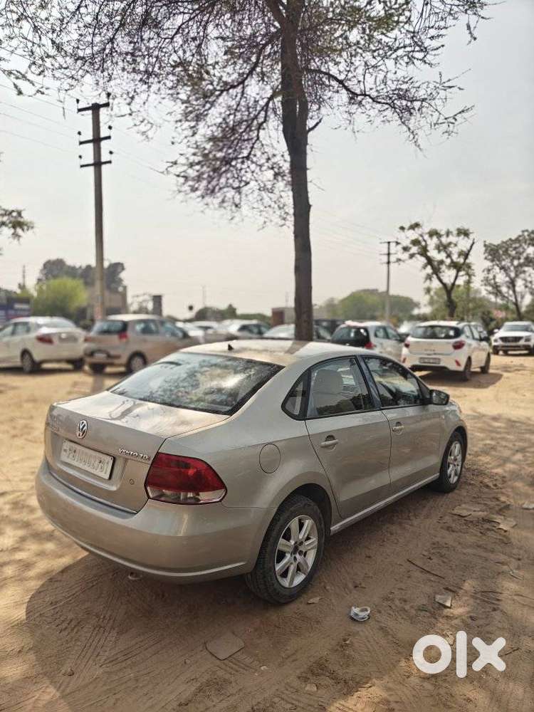 Volkswagen Vento 2010-2013 Diesel Highline, 2011, Diesel