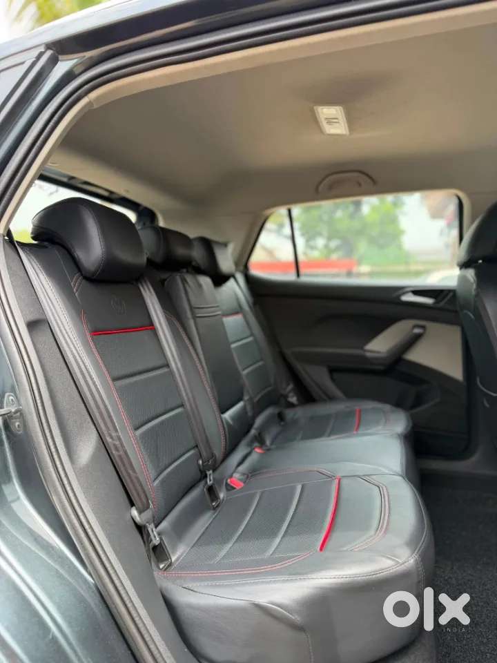 Volkswagen Taigun 1.0 Tsi Highline At, 2023, Petrol