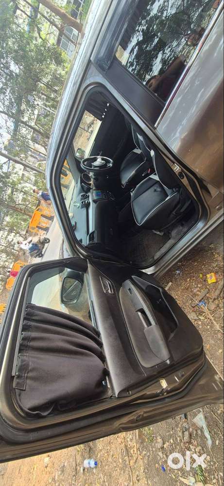 Maruti Suzuki New-gen Swift 2023 Cng & Hybrids Well Maintained