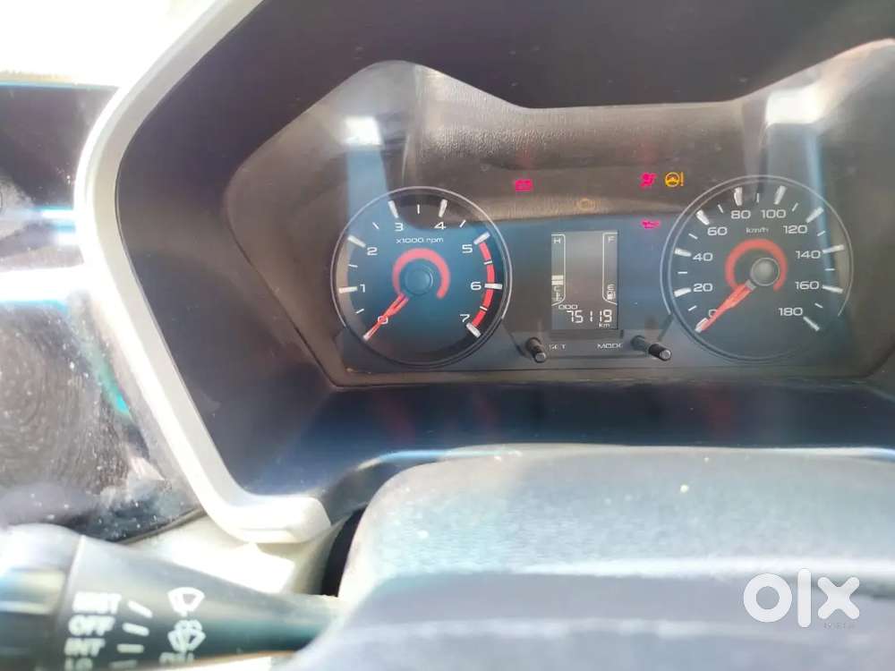 Mahindra Kuv100 Nxt 2017 Petrol 65000 Km Driven