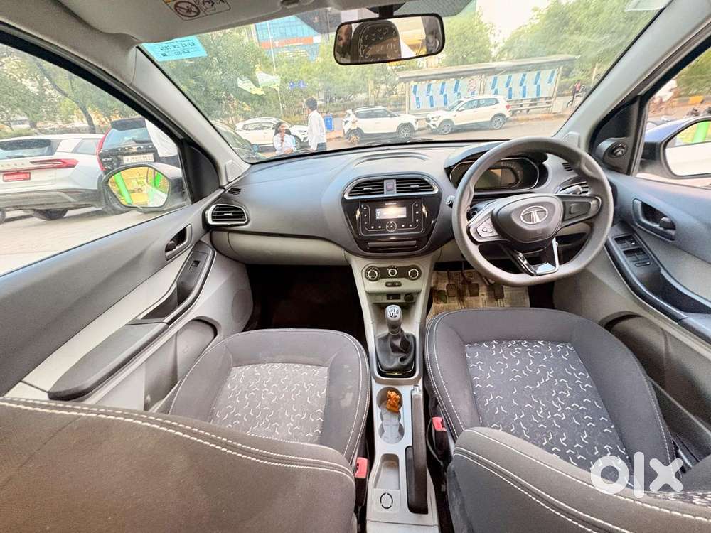Tata Tiago 1.2 Revotron Xt (o), 2022, Petrol