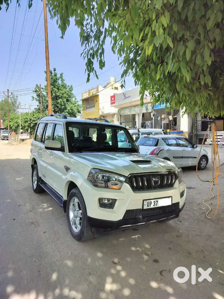 Mahindra Scorpio 2018 Diesel Well Maintained