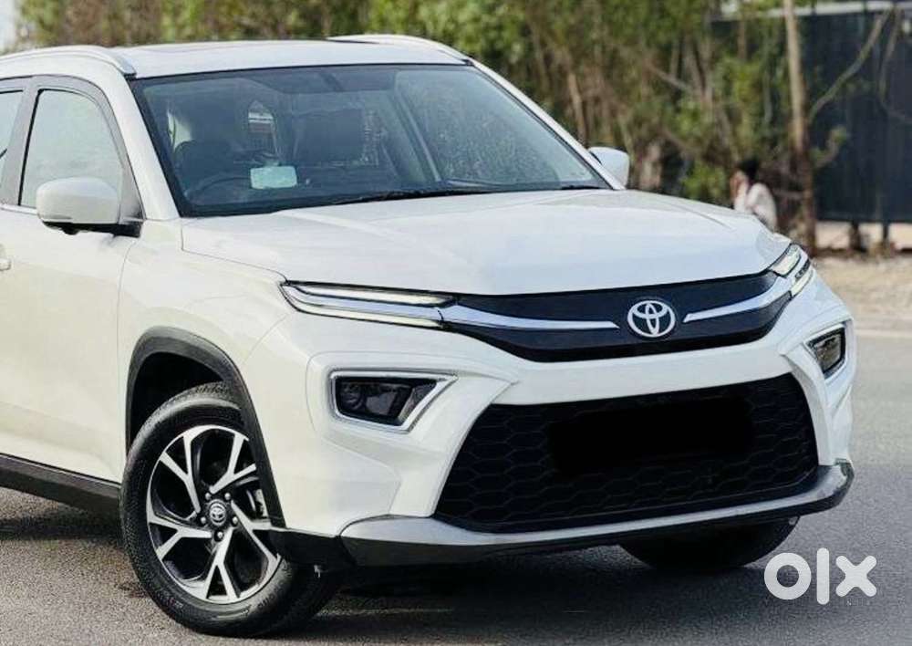 Toyota Urban Cruiser Hyryder V Hybrid Aero Edition, 2024