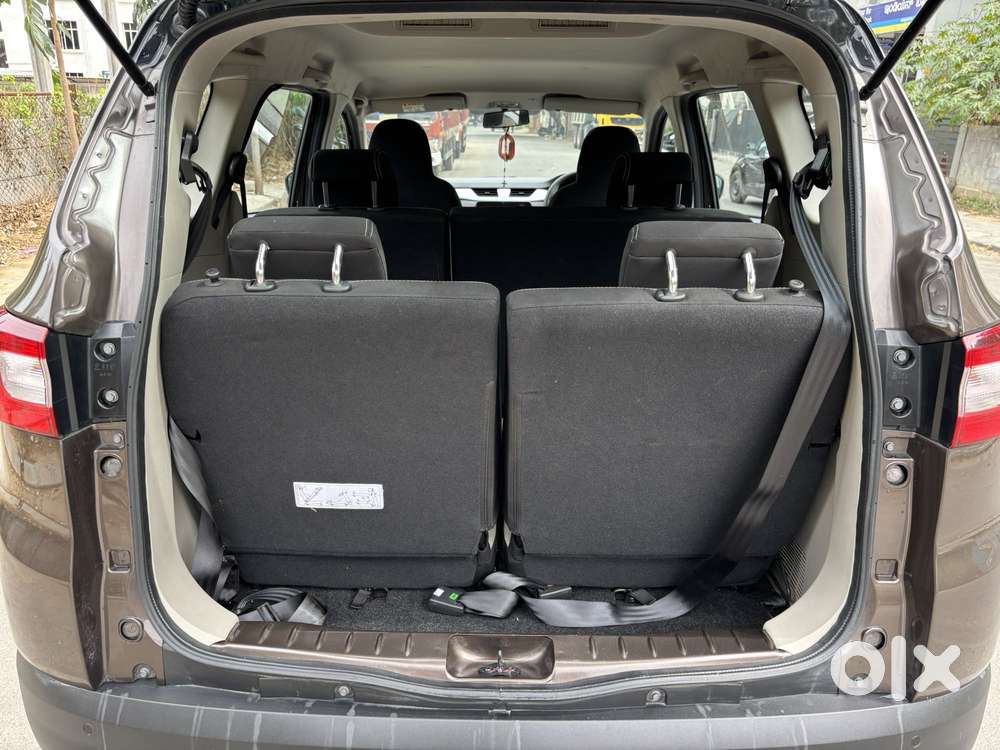 Renault Triber 1.0 Rxz Dual Tone, 2022, Petrol