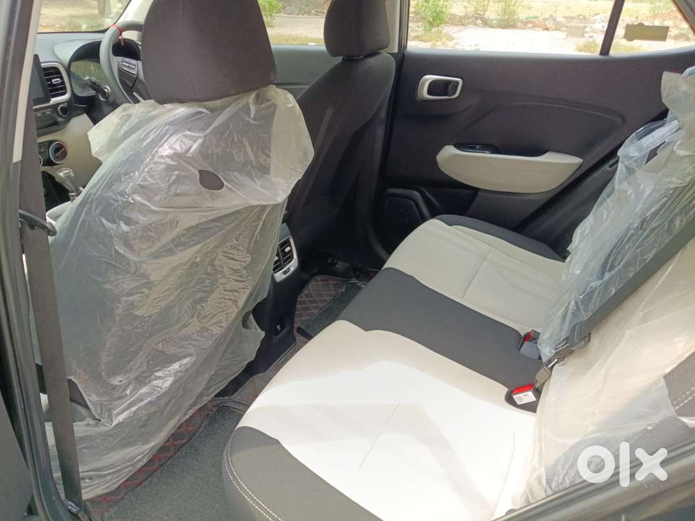 Hyundai Venue 1.2 S Plus, 2024, Petrol