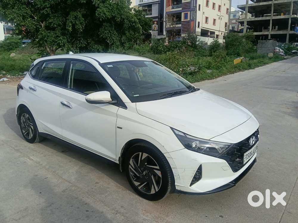 Hyundai I20 Asta 1.2 Ivt, 2022, Petrol