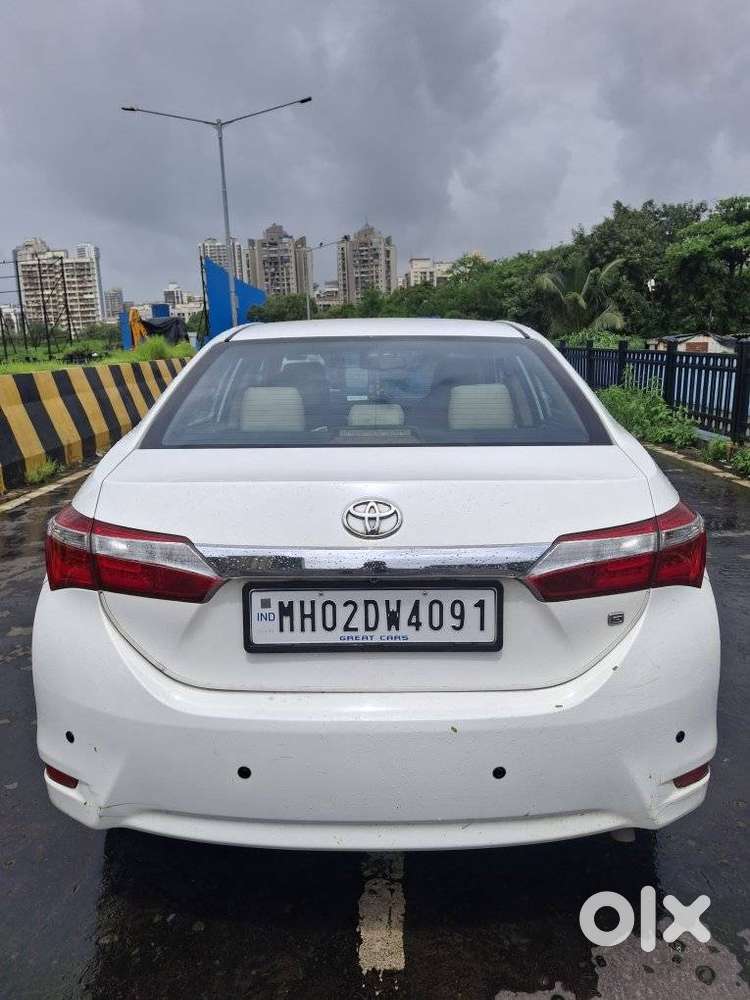 Toyota Corolla Altis G At, 2015, Petrol