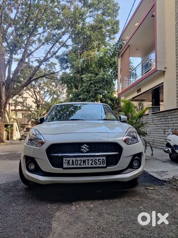 Maruti Suzuki Swift 2023 Petrol