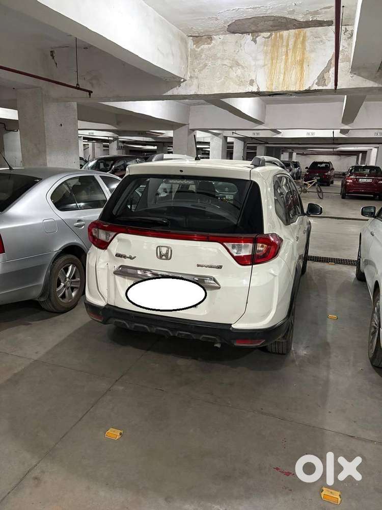 Honda Br-v 2016 Petrol Mt Well Maintained