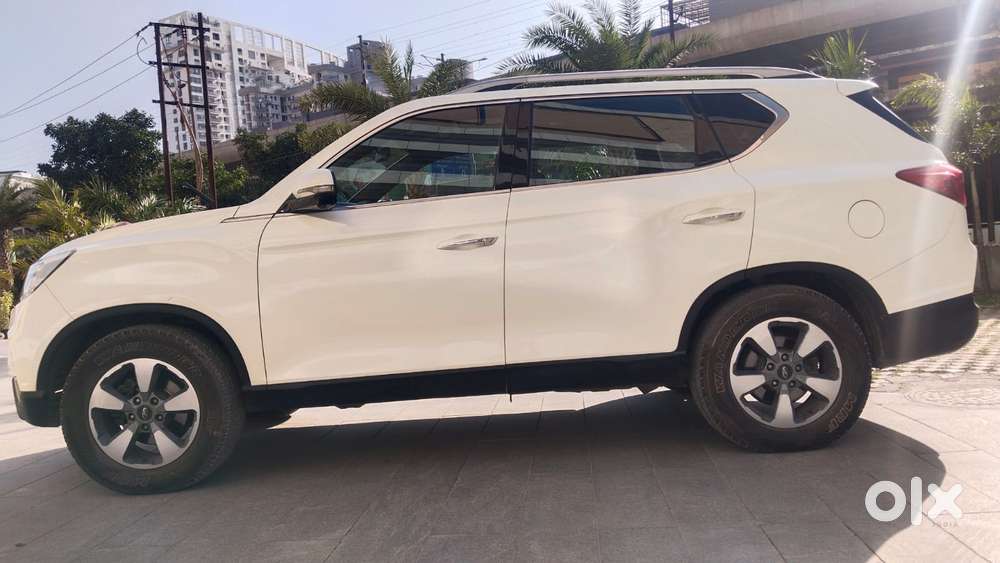 Mahindra Alturas G4 4x4 At, 2019, Diesel