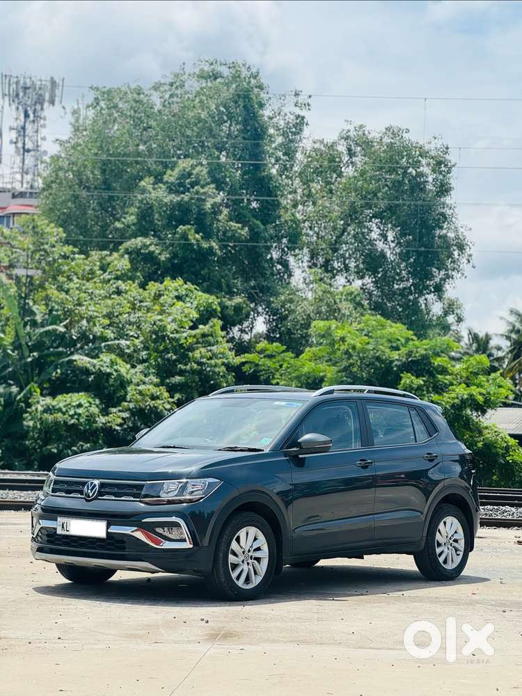 Volkswagen Taigun 1.0 Tsi Highline At, 2022, Petrol