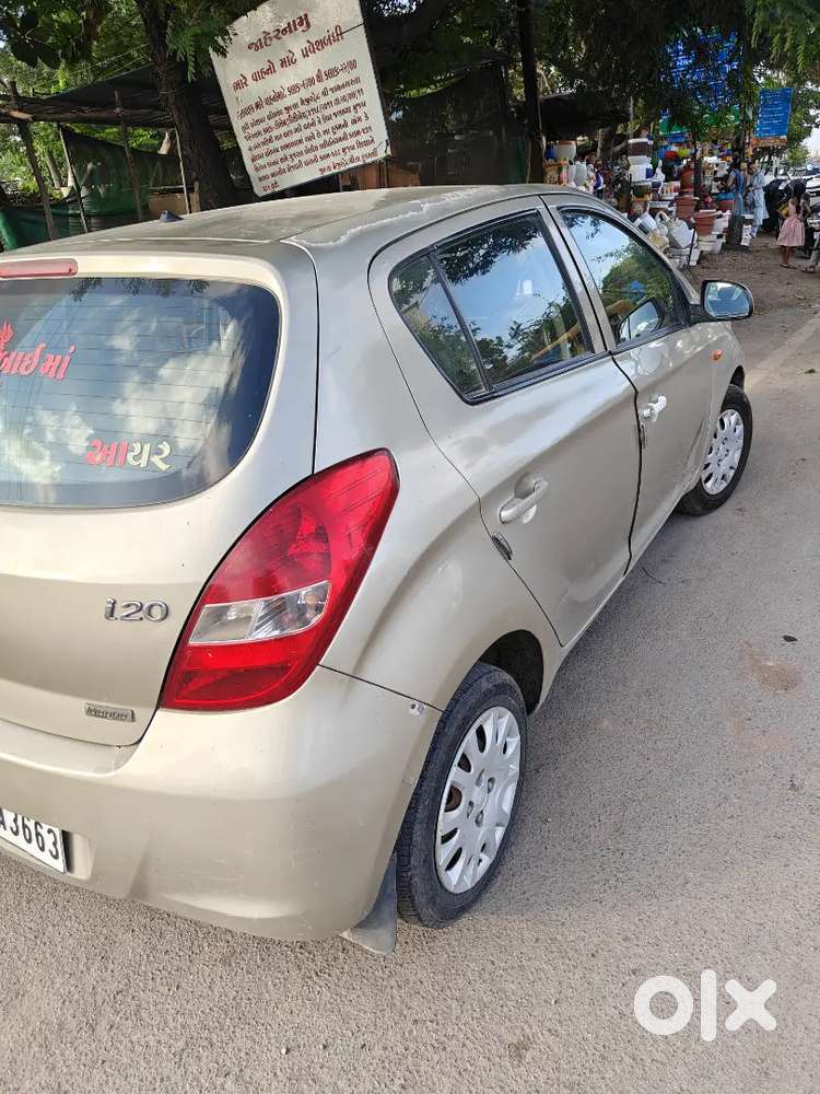 Hyundai I20 2010 Cng & Hybrids 120000 Km Driven