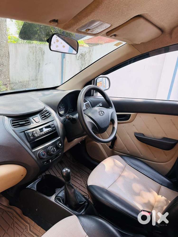 Hyundai Eon 2015 41000 Km 1st Owner