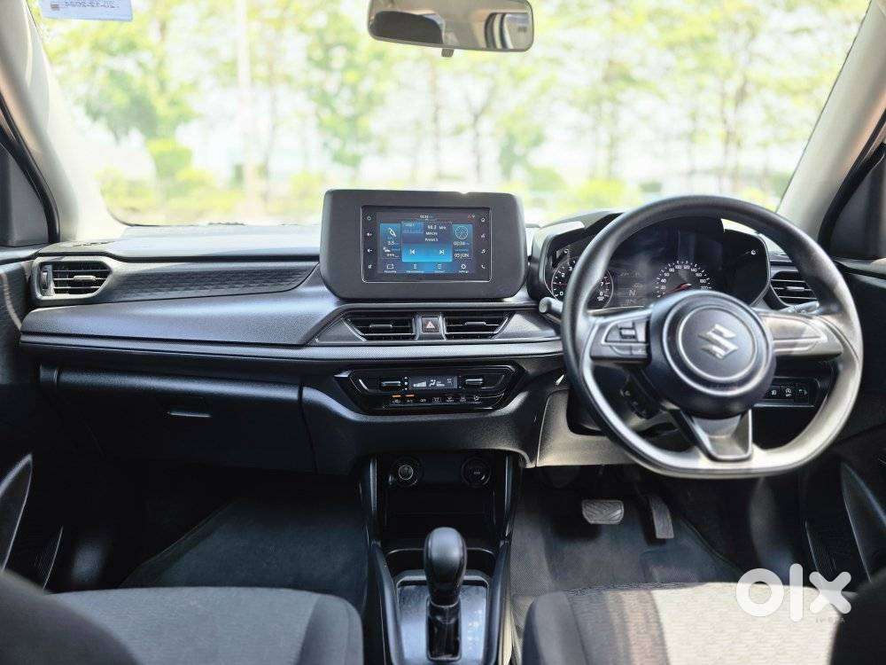 Maruti Suzuki Swift Vxi Optional, 2024, Petrol